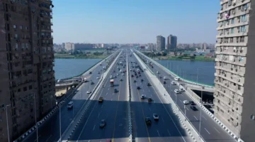 خبير مروري يحذر من تكدسات الطرق بسبب سوء حالة الطقس المتوقعة